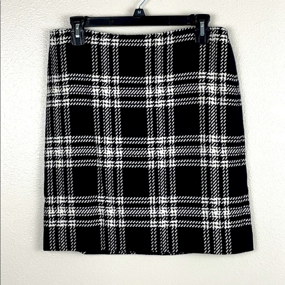 EUC - Talbots wool plaid mini - size 6